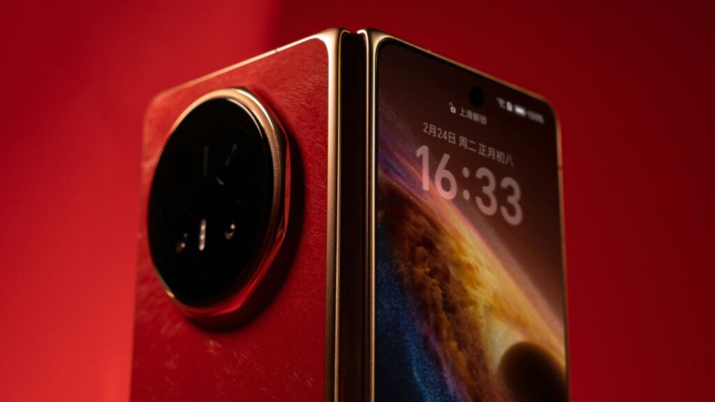 Honor Magic V6
